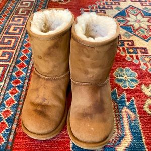 Child size 2 UGG shearling boots